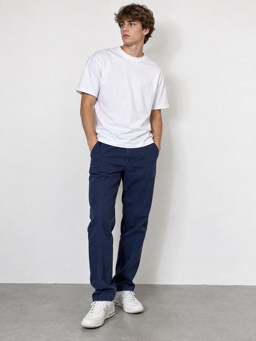 GAP Men’s Slim Fit Chino Pants – Navy Blue – Size 30x32
